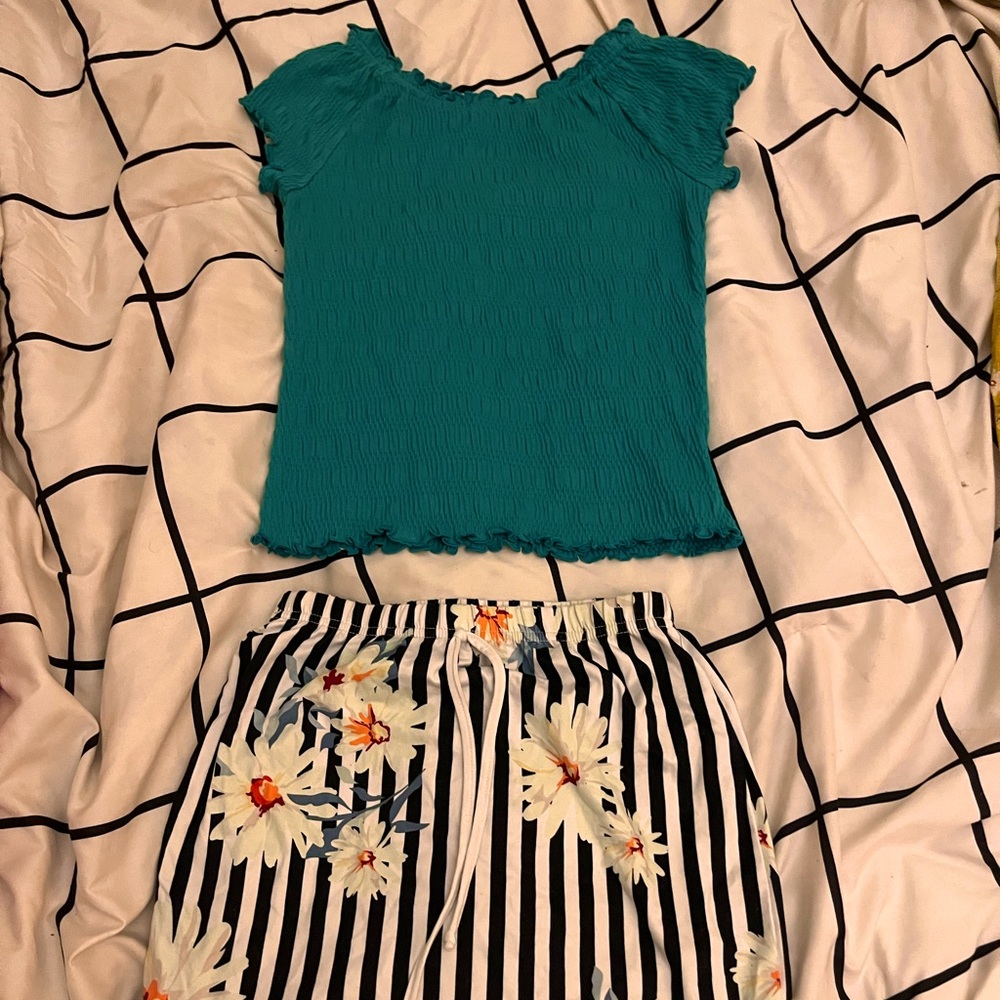 Vintage 70s Old Navy teal ruffled blouse